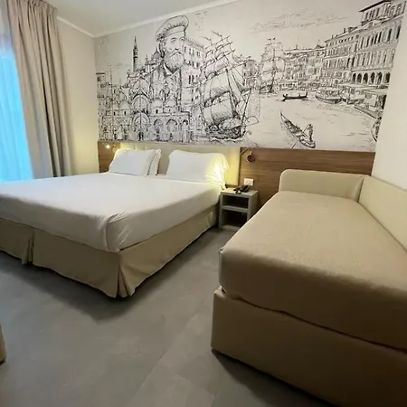 Hotel Marco Polo 3*